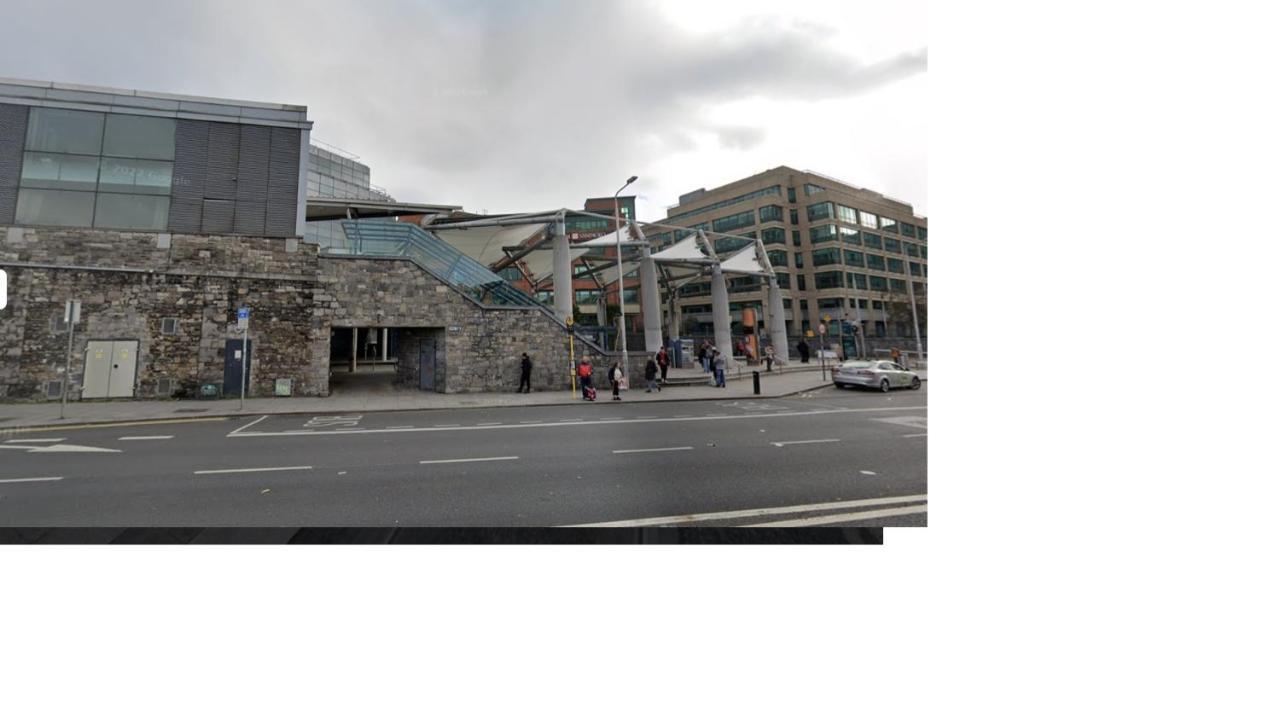 Privatunterkunft Custom House Harbour Apartments, Ifsc
